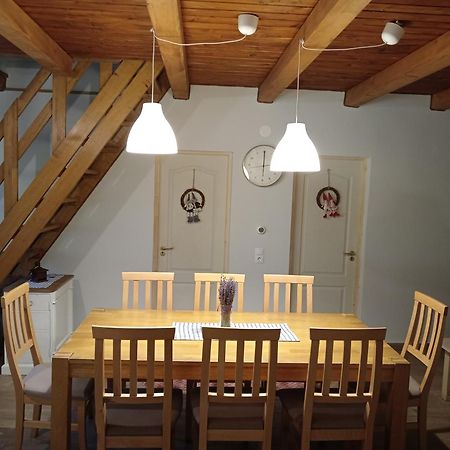 فيلا Toeroek Kulcsoshaz Băile Homorod المظهر الخارجي الصورة